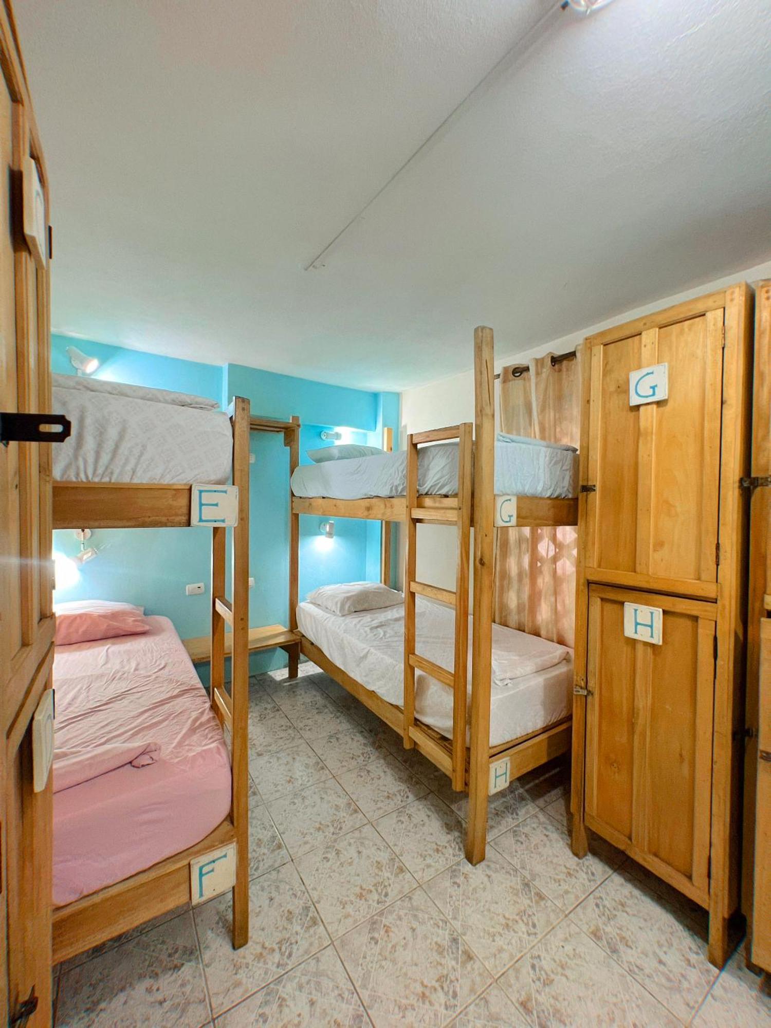 Hostel Sámara מראה חיצוני תמונה