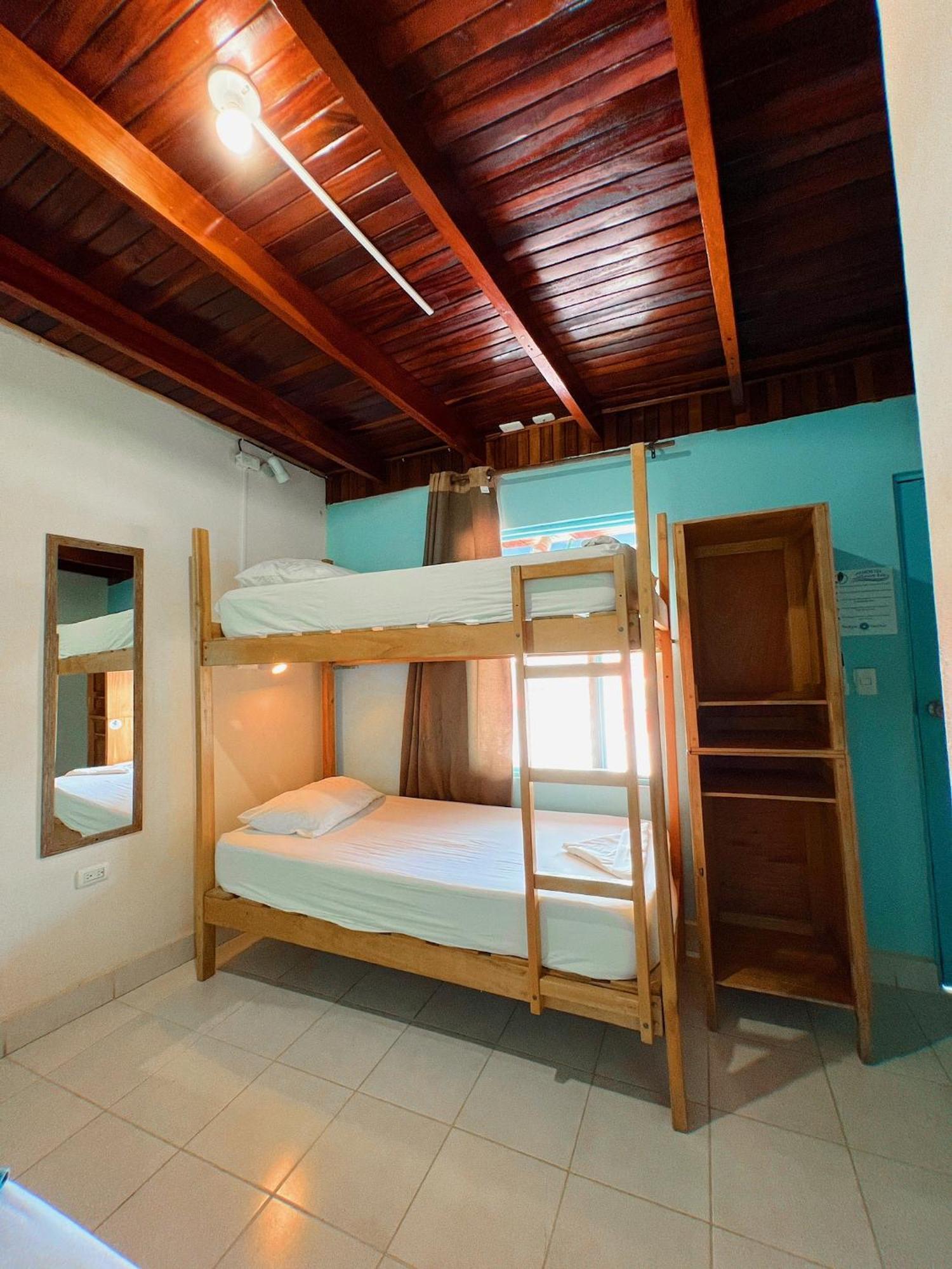 Hostel Sámara מראה חיצוני תמונה